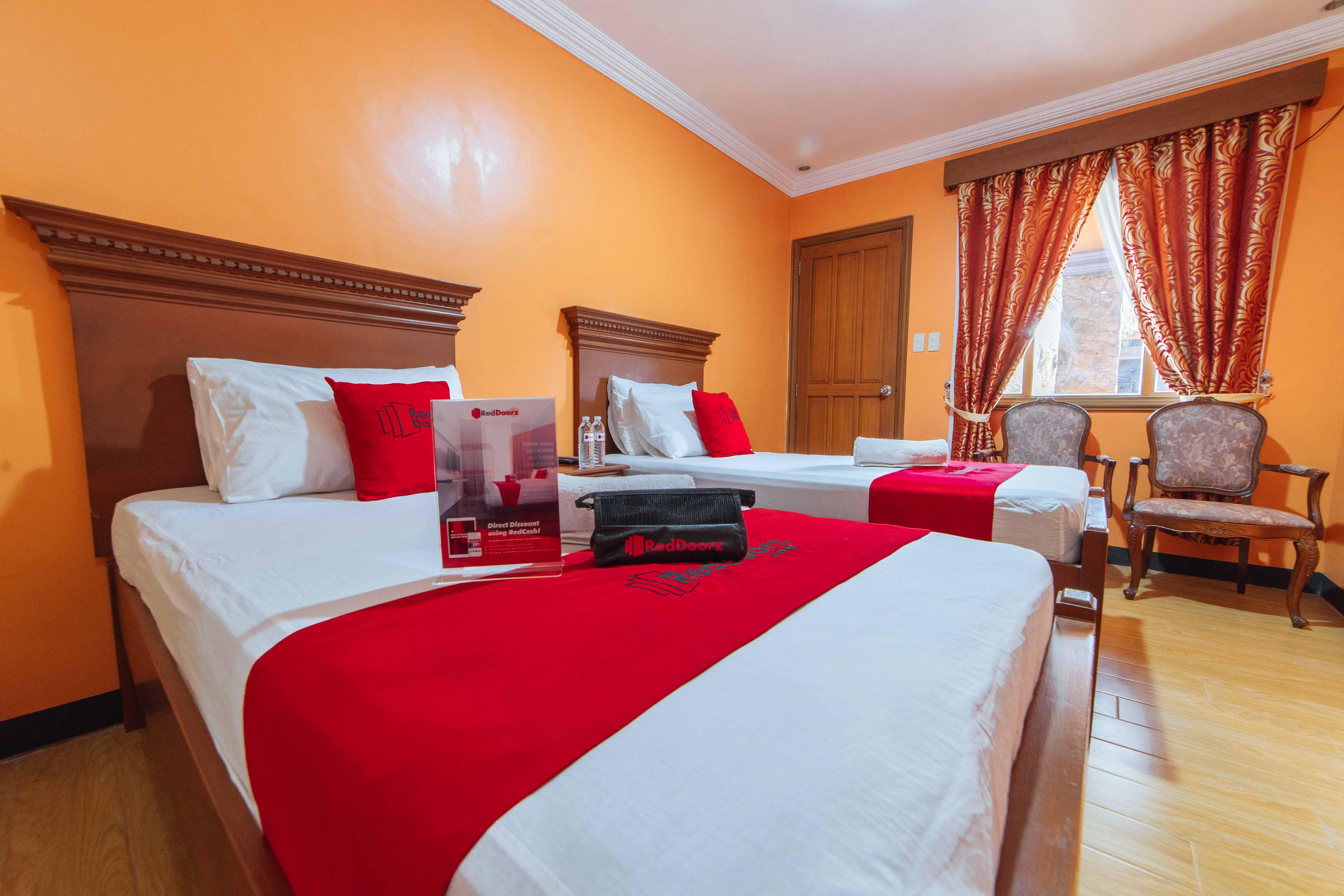 Reddoorz Plus @ Starhomes Olivianville Tarlac City Exteriér fotografie