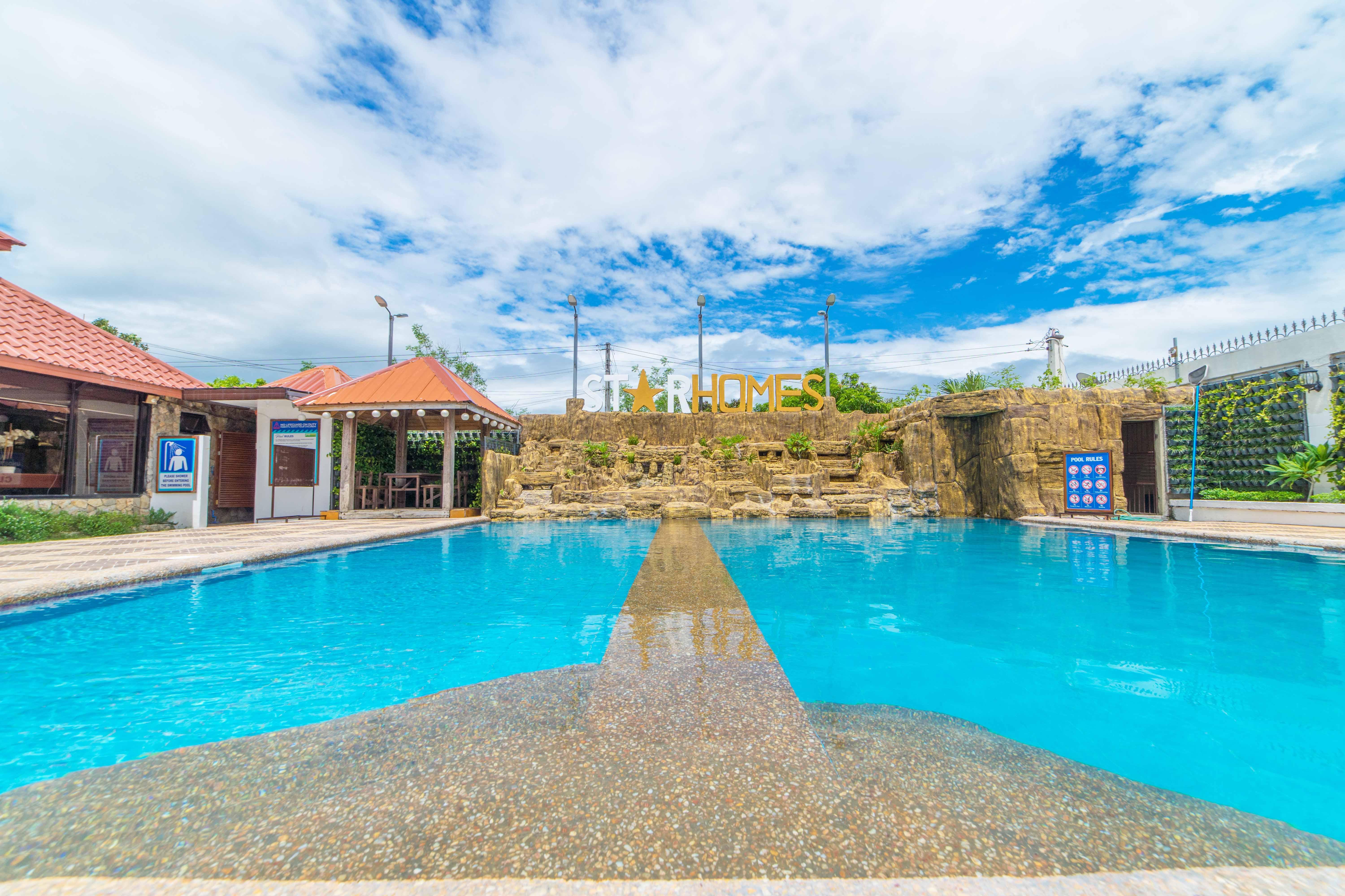 Reddoorz Plus @ Starhomes Olivianville Tarlac City Exteriér fotografie