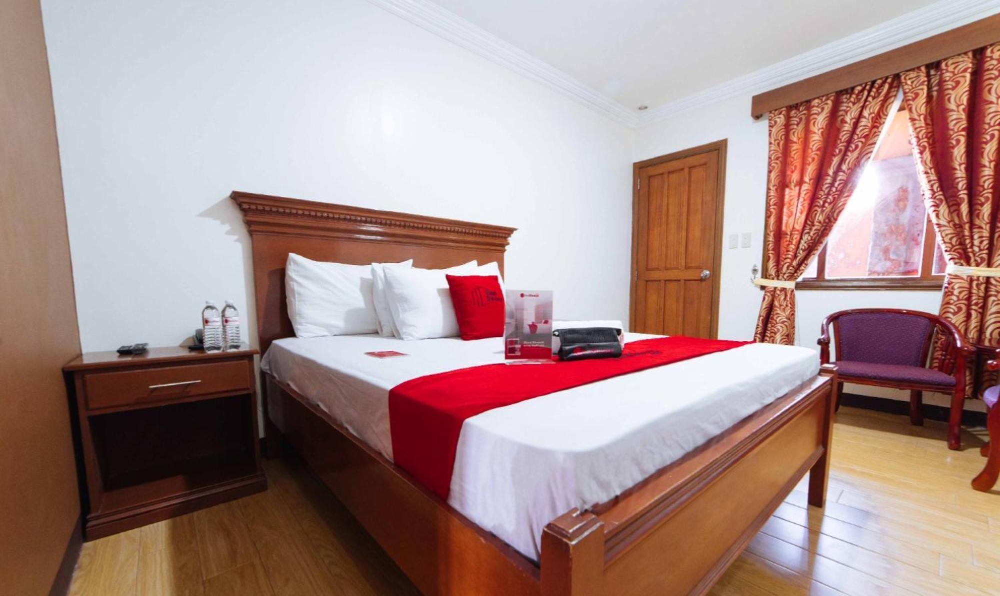 Reddoorz Plus @ Starhomes Olivianville Tarlac City Exteriér fotografie